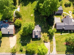 1328 Forest Acres Cir, Pleasant Garden, NC 27313