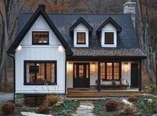 1000 Island Park Rd, Muskoka Lakes, ON P0B 1J0