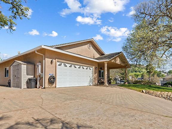 2nd image of 217 Poker Flat Rd