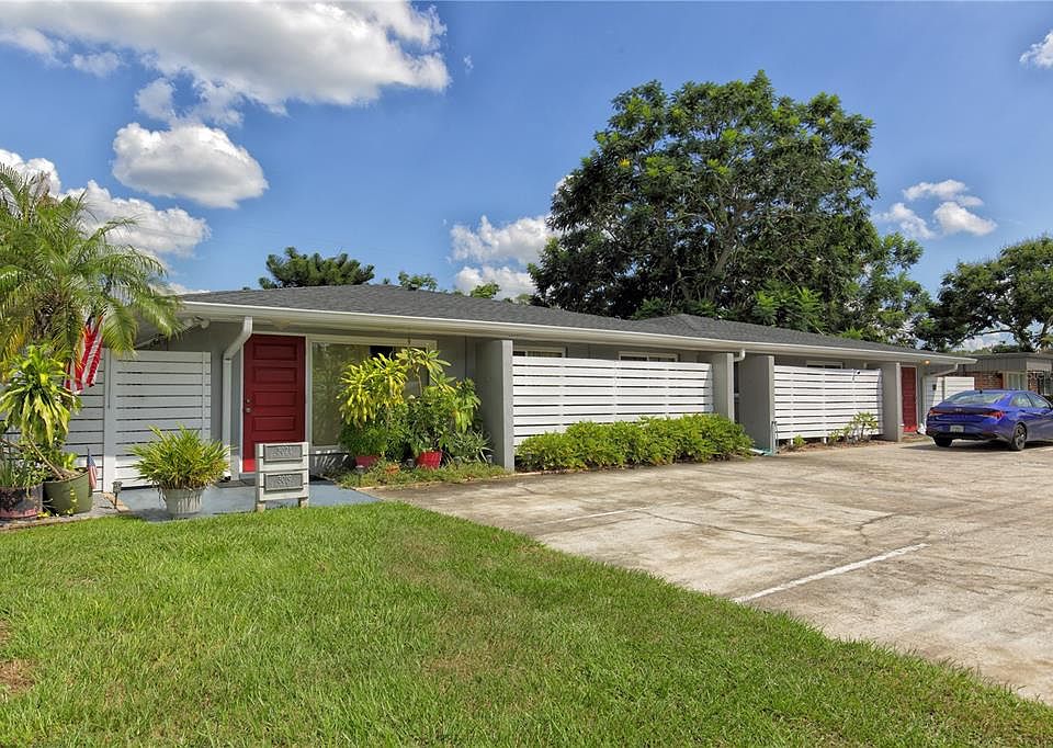 1st image of 3019 S FERN CREEK AVENUE