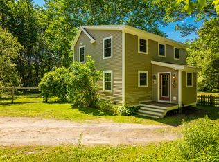 245 Bog Rd, Rockland, ME 04841