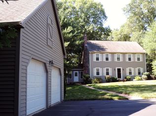 31 Village Cir, North Attleboro, MA 02760