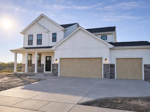 1072 5th AVENUE, Union Grove, WI 53182