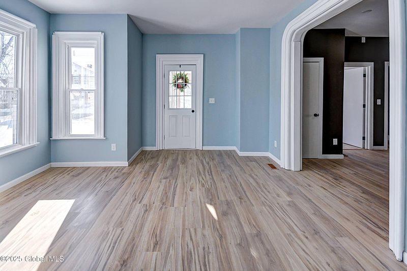 3rd image of 5 E Green Street