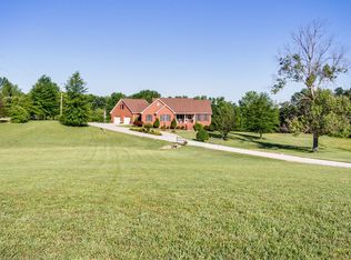 4333 Sycamore Rd, Greenbrier, TN 37073