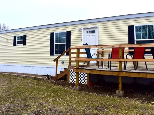 319 N 1st St, Rossville, IN 46065