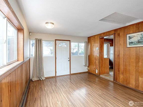 5th image of 1627 120th Street S