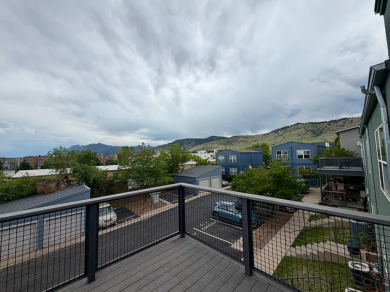 1348 Yellow Pine Ave — Photo 45