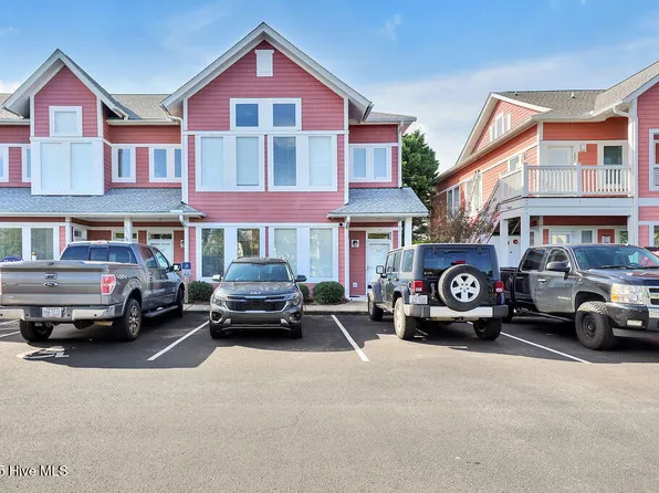 5005 Oquinn Boulevard SE #104, Southport, NC 28461