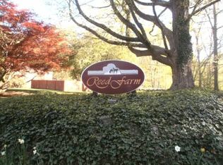 102 Great Lawn Ct, Brewster, NY 10509