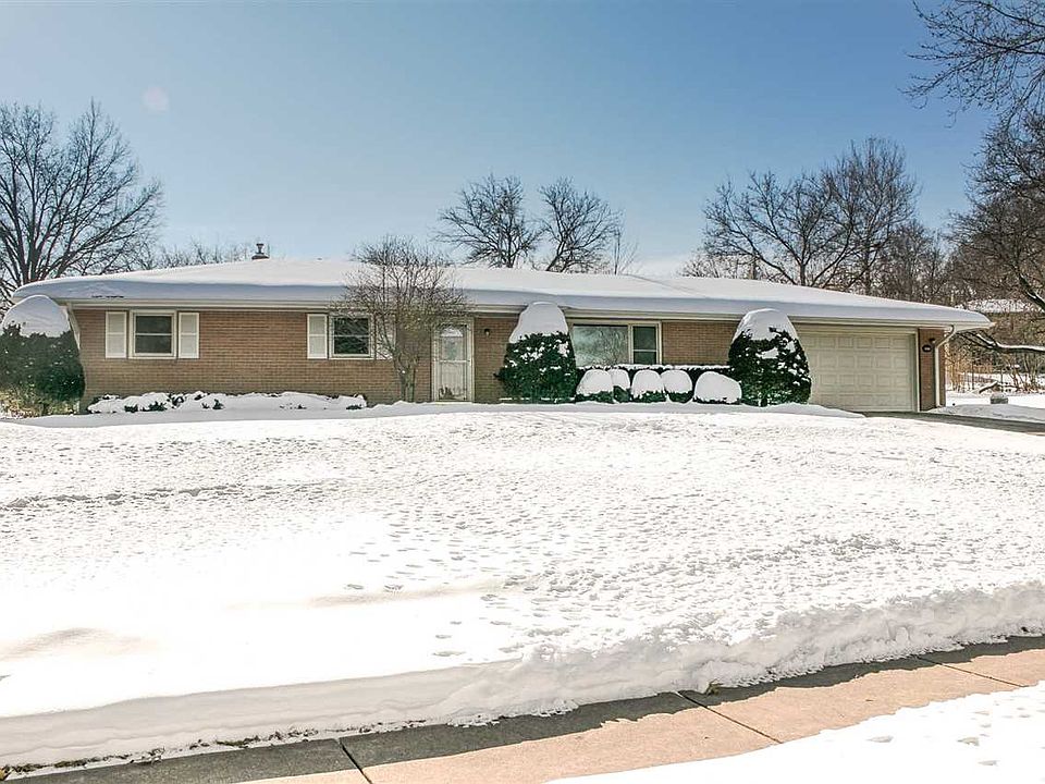 1st image of 4813 Crescent Dr