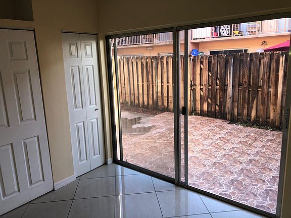 private patio enclose