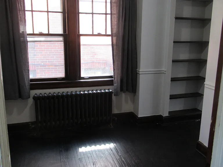 559 Kenmore Ave #1 — Photo 5