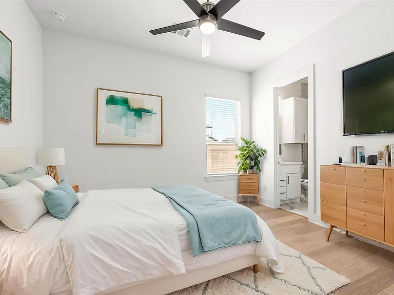 541 Sprigtail Dr — Photo 20