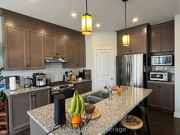 802 Sendero Way — Photo 5