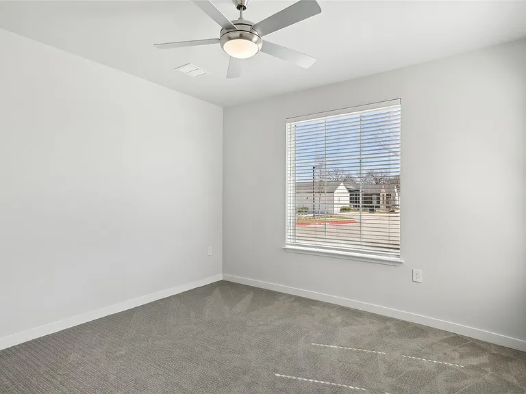 3651-823 S Custer Rd — Photo 26