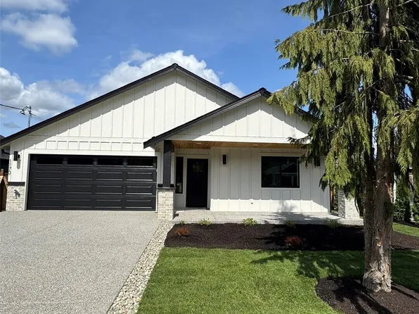 1170 Darrington Street, Darrington, WA 98241