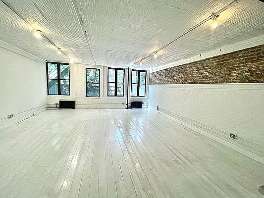 3rd image of 17 Bleecker St APT 2W