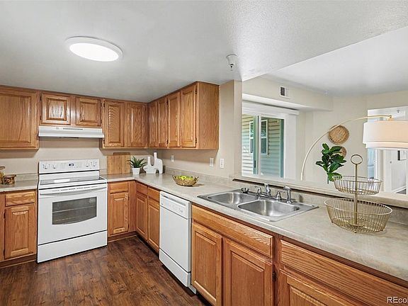 5th image of 12304 W Cross Drive #201