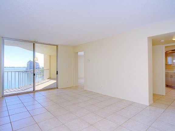 3rd image of 1111 N Gulfstream Ave APT 6B