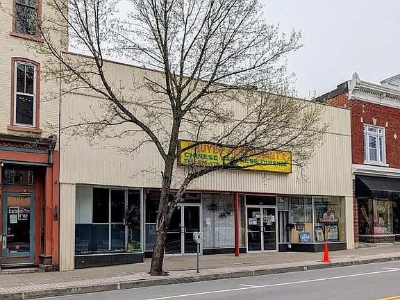 2nd image of 506 Mill St