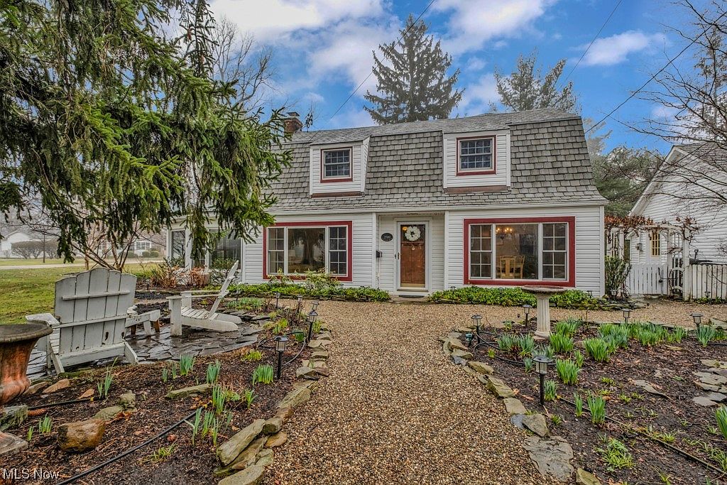 27180 Edgecliff Dr, Euclid, OH 44132 Zillow