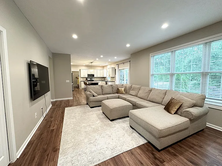 234 Grayfield Ct SE — Photo 13
