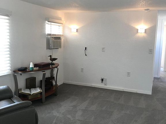 3rd image of 167 Garden St