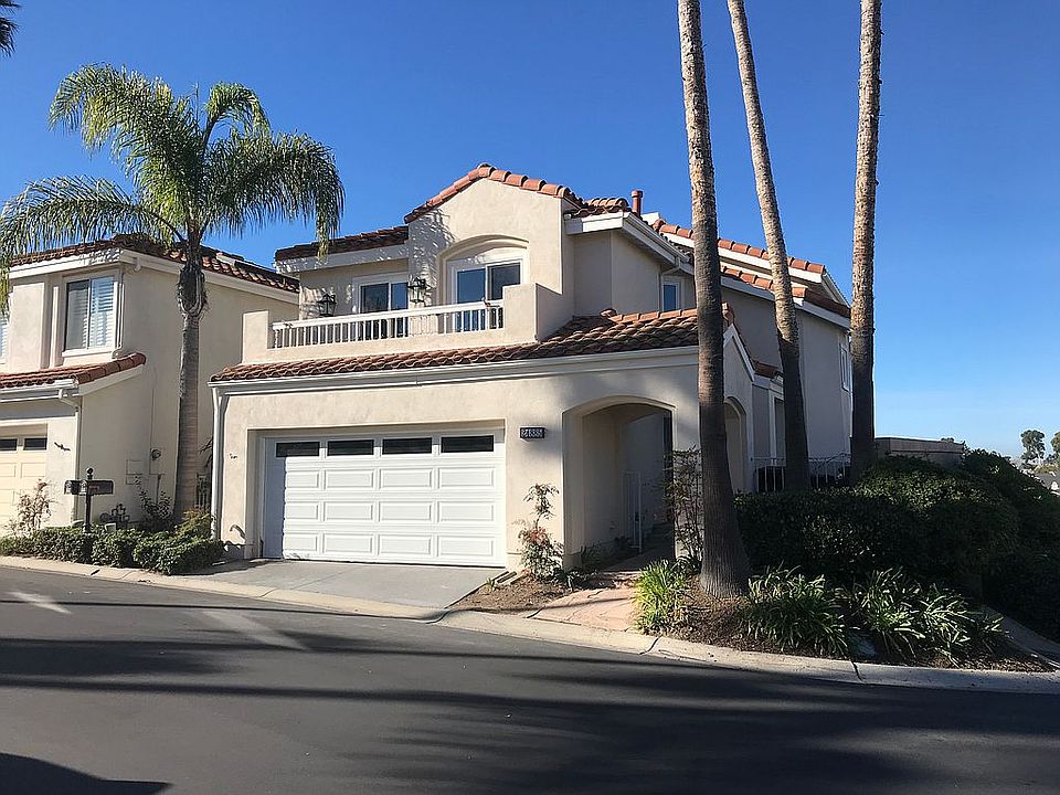 2nd image of 24885 Sandflower Ct