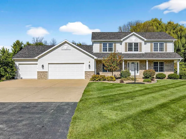 W6434 Comet Ln, Greenville, WI 54942