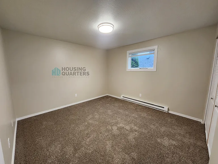 2014 W Broadway Ave #4 — Photo 8