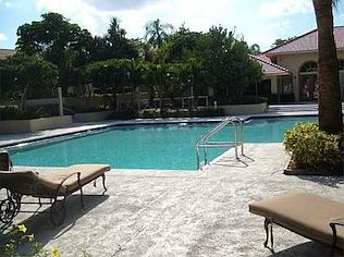 5th image of 1186 The Pointe Dr