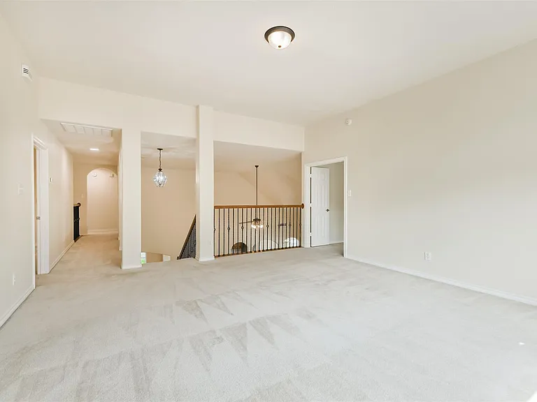 11918 Mariposa Canyon Dr — Photo 43