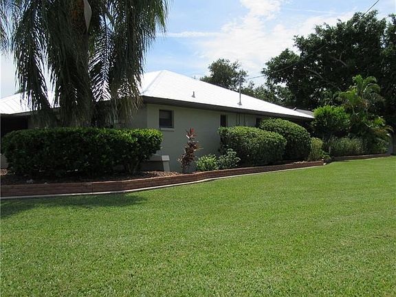 4th image of 4717 Meridian Cir
