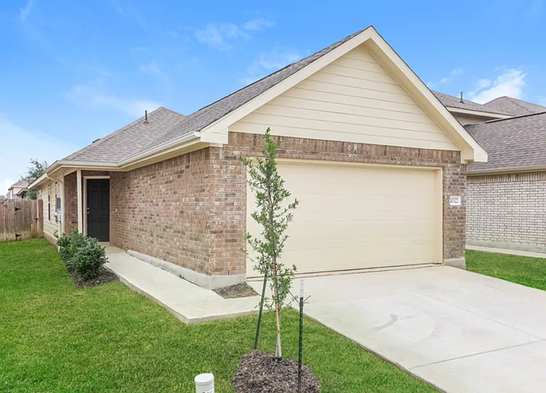 10322 Clearwater Way — Photo 3