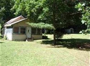 19 Forest Rd, Averill Park, NY 12018