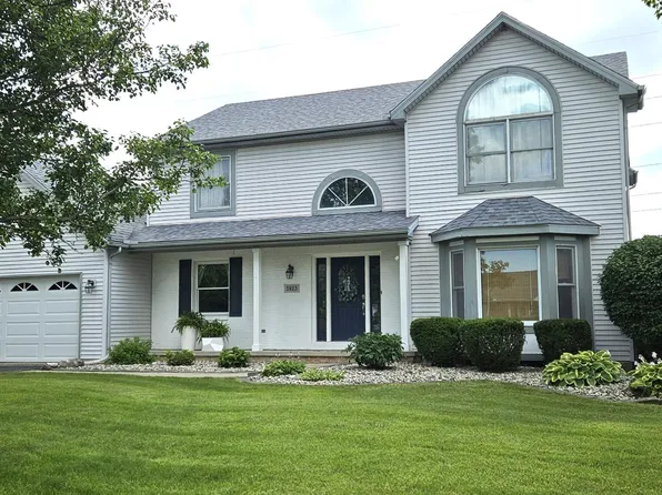 5923 Brown Ln, Sylvania, OH 43560