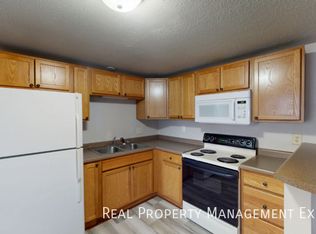 1013 S Sherman Ave UNIT C, Sioux Falls, SD 57104