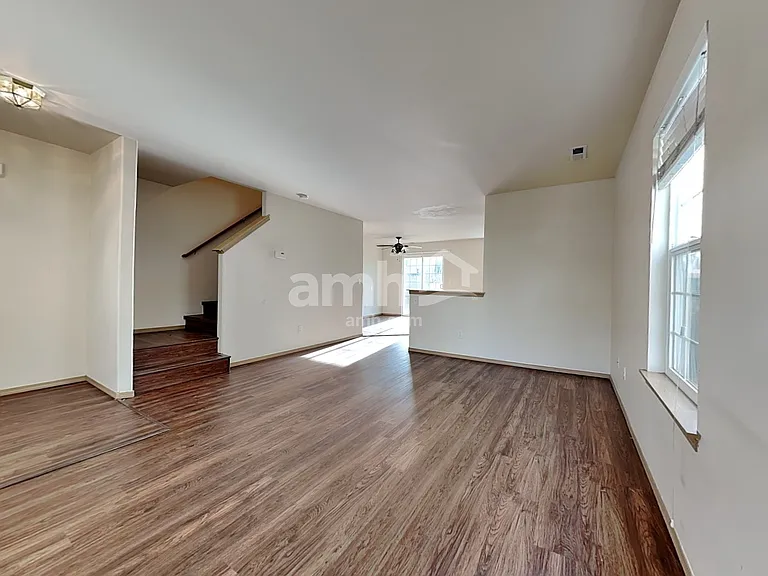 10310 193rd Street Ct E — Photo 5