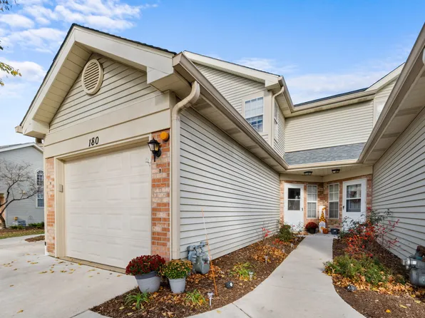 180 Golfview Dr, Glendale Heights, IL 60139