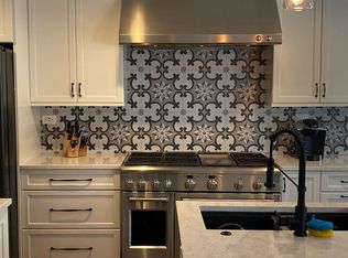 15W173 Fillmore St, Elmhurst, IL 60126