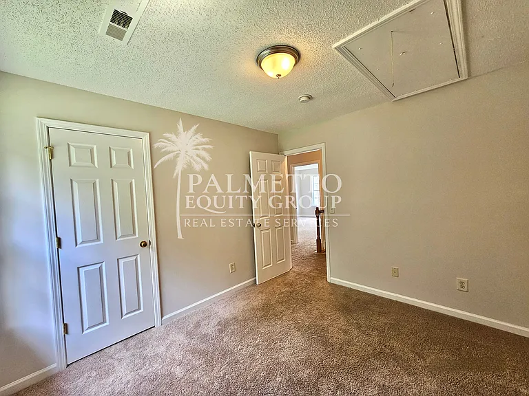 5715 River Glen Dr — Photo 17