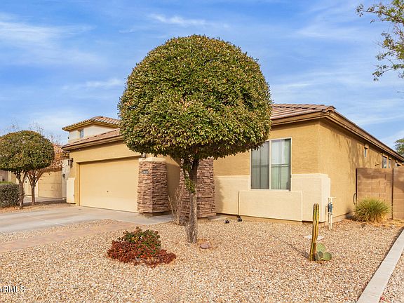 2nd image of 2833 S 88TH Lane