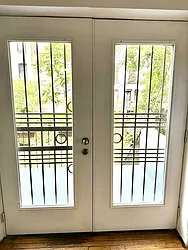 Rented by R New York