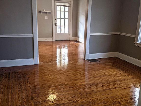 2nd image of 4618 Carter Ave #1