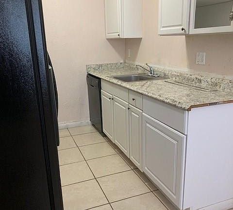 3rd image of 4603 Bayshore Dr APT F2