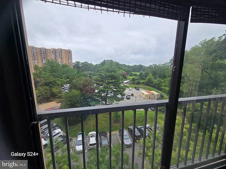 5901 Mount Eagle Dr #607 — Photo 31