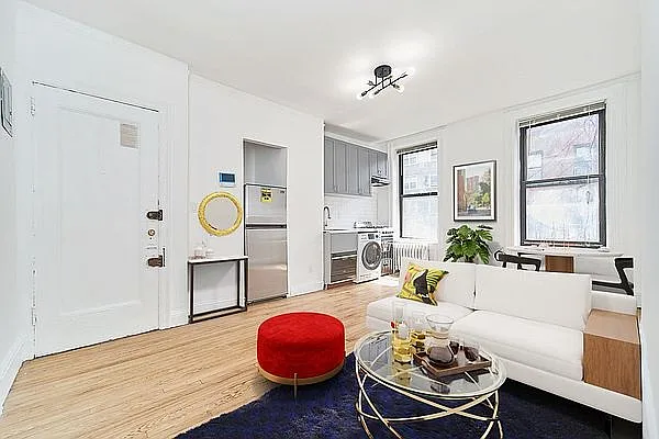 Rented by Living New York | media 7