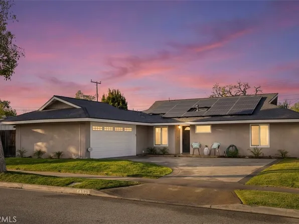 832 Presidio Dr, Costa Mesa, CA 92626