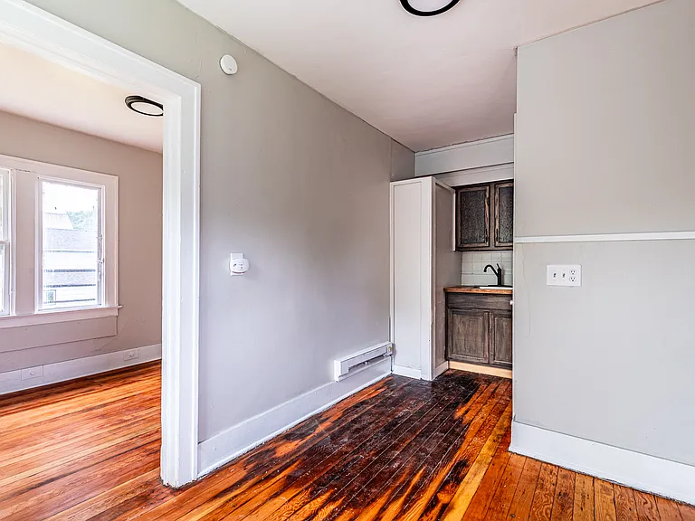 227 Saratoga Ave #3 — Photo 8